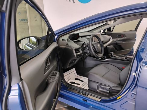 Used 2026 Toyota Prius LE image 11