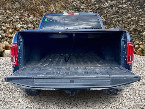 Used 2016 Ford F150 Lariat image 15