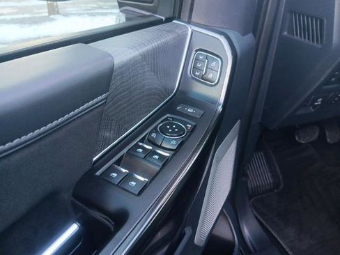 Certified 2022 Ford F150 Platinum image 27