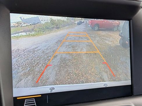 Used 2021 GMC Terrain SLT w/ Elevation Edition image 7