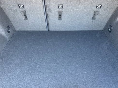 New 2026 Buick Envision Avenir image 17