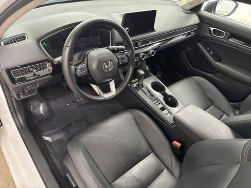 Used 2023 Honda Civic Touring image 19