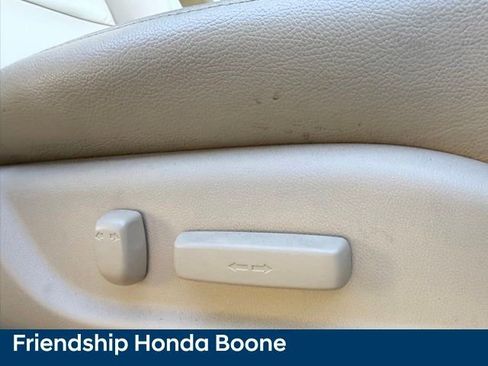 Used 2010 Honda Crosstour EX-L image 40