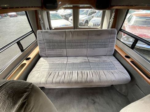 Used 1998 Chevrolet Express 1500 RWD image 14
