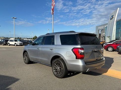 Used 2020 Ford Expedition Limited RWD image 3