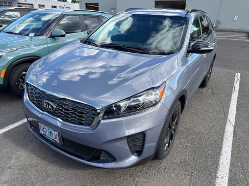 Used 2020 Kia Sorento S AWD/4WD image 1