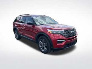 Used 2024 Ford Explorer XLT w/ Equipment Group 202A AWD/4WD video 2
