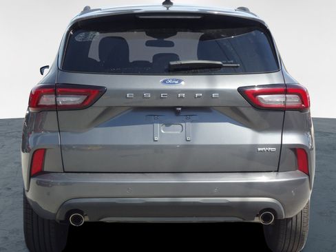 Used 2023 Ford Escape ST-Line w/ Tech Pack #1 AWD/4WD image 4