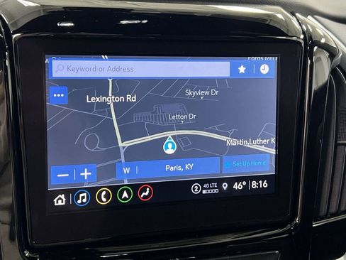 Used 2023 Chevrolet Traverse LT w/ LT Premium Package image 14