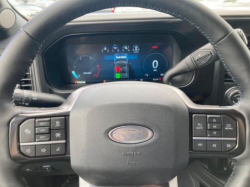 New 2026 Ford F250 Platinum w/ Tremor Off-Road Package AWD/4WD image 17