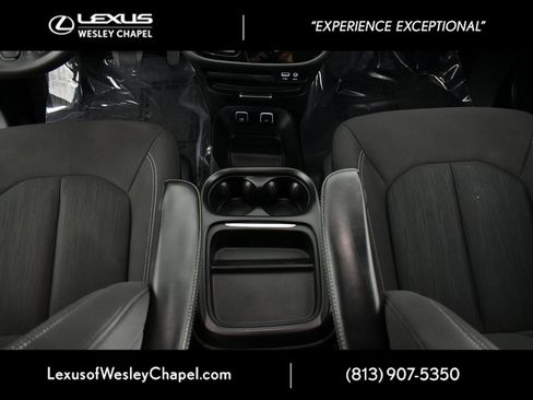 Used 2020 Chrysler Pacifica Touring w/ S Appearance Package image 28