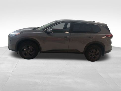 New 2026 Nissan Rogue SV w/ Cold Weather Package image 3