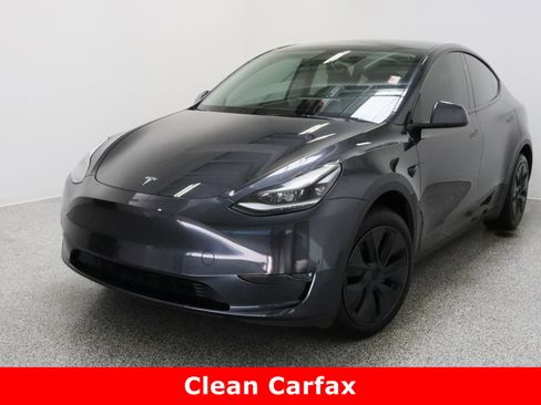 Used 2024 Tesla Model Y Long Range image 2