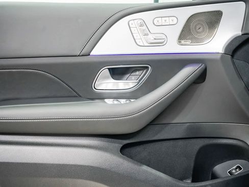 New 2025 Mercedes-Benz GLE 63 AMG S image 21