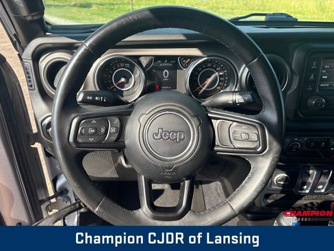 Used 2019 Jeep Wrangler Sport AWD/4WD image 16