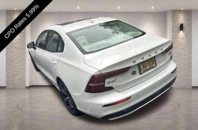Used 2024 Volvo S60 B5 Ultimate AWD/4WD image 20