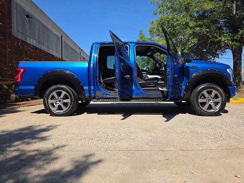 Used 2015 Ford F150 Lariat w/ Equipment Group 502A Luxury AWD/4WD image 3