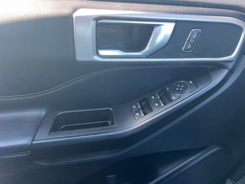 Used 2020 Ford Explorer XLT w/ Equipment Group 202A image 26