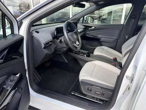Used 2021 Volkswagen ID.4 Pro S image 11