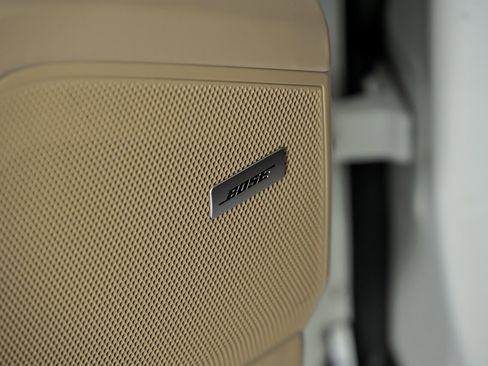 Used 2019 Porsche Cayenne E-Hybrid image 20