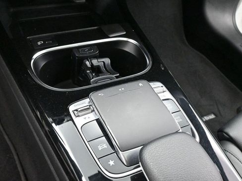 Used 2019 Mercedes-Benz A 220 4MATIC image 19