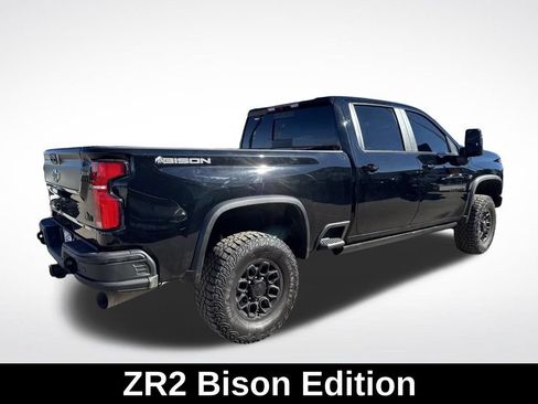 Used 2025 Chevrolet Silverado 2500 ZR2 w/ ZR2 Bison Edition AWD/4WD image 6