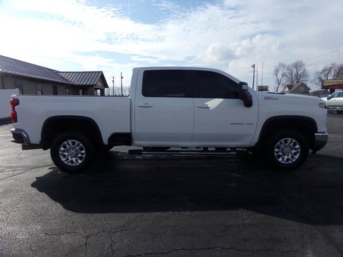 Used 2025 Chevrolet Silverado 2500 LT image 7