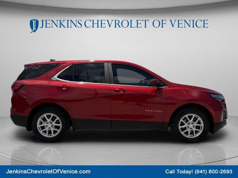 Used 2023 Chevrolet Equinox LT FWD image 3
