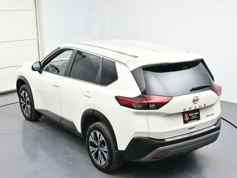 Used 2023 Nissan Rogue SV AWD/4WD image 34
