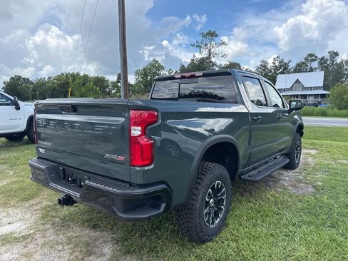 New 2025 Chevrolet Silverado 1500 ZR2 w/ Technology Package image 6