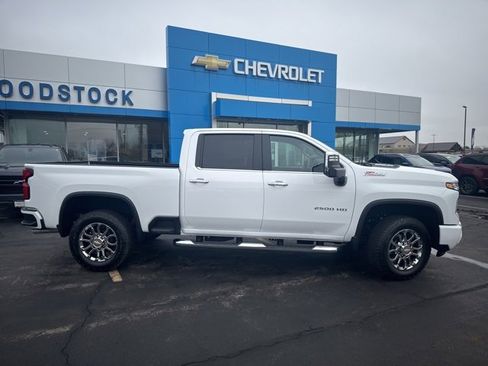 New 2026 Chevrolet Silverado 2500 LT w/ Z71 Chrome Sport Edition image 2