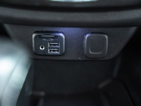 Used 2021 Chevrolet Traverse Premier w/ LPO, 'HIT The Road' Package AWD/4WD image 29