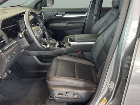 Used 2026 GMC Terrain Elevation w/ Elevation Premium Package AWD/4WD image 7