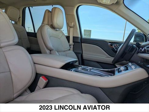 Certified 2023 Lincoln Aviator Reserve w/ Equipment Group 201A image 27