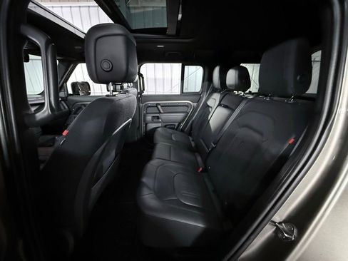 Used 2023 Land Rover Defender 110 X image 22