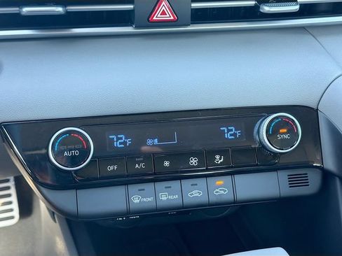 Certified 2026 Hyundai Elantra Sport FWD image 15
