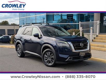 Certified 2022 Nissan Pathfinder SV