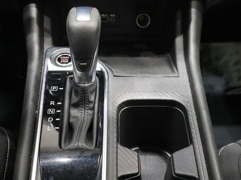 Used 2022 Nissan Sentra SV FWD image 36