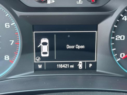Used 2021 Chevrolet Malibu RS FWD image 32
