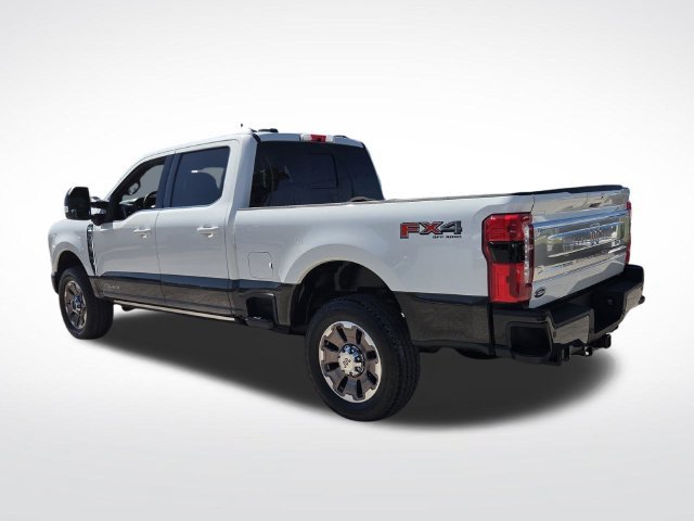 Certified 2025 Ford F250 King Ranch w/ FX4 Off-Road Package AWD/4WD image 7