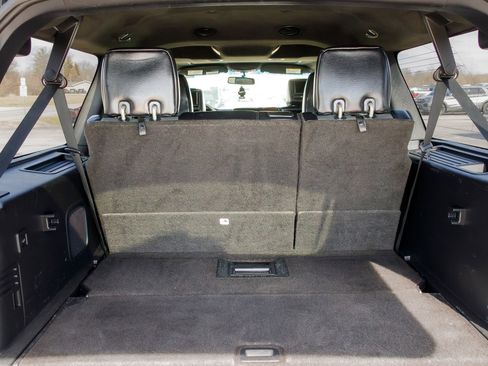 Used 2017 Ford Expedition EL XLT w/ Equipment Group 202A image 10