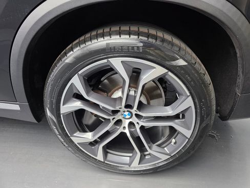 Certified 2024 BMW X5 sDrive40i w/ Premium Package RWD image 16