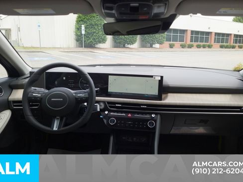 Used 2025 Hyundai Sonata Limited FWD image 20