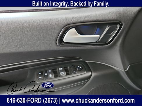 Used 2022 Dodge Durango SXT AWD/4WD image 11