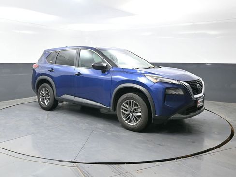 Used 2023 Nissan Rogue S AWD/4WD image 5