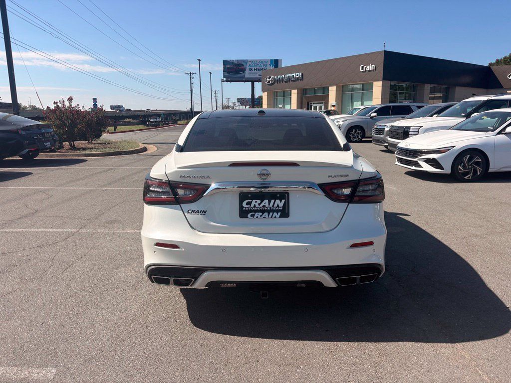 Used 2019 Nissan Maxima Platinum w/ Sport Mat Group FWD image 6
