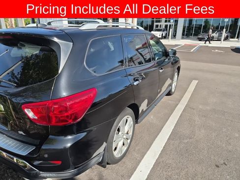Used 2018 Nissan Pathfinder SL w/ SL Premium Package FWD image 13