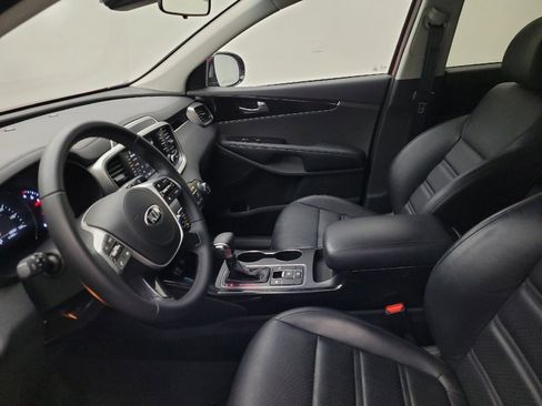 Used 2020 Kia Sorento EX image 17