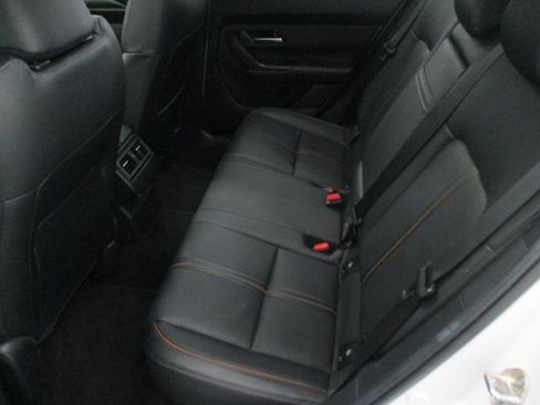 Used 2025 MAZDA CX-50 AWD 2.5 S w/ Premium Plus Pkg image 11