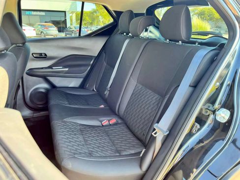 Used 2021 Nissan Kicks S w/ Interior Electronics Package FWD image 33